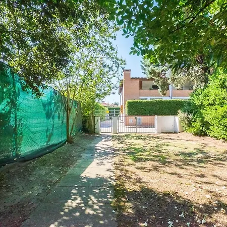 Nyaraló Agenzia Vear - Osti 100 *