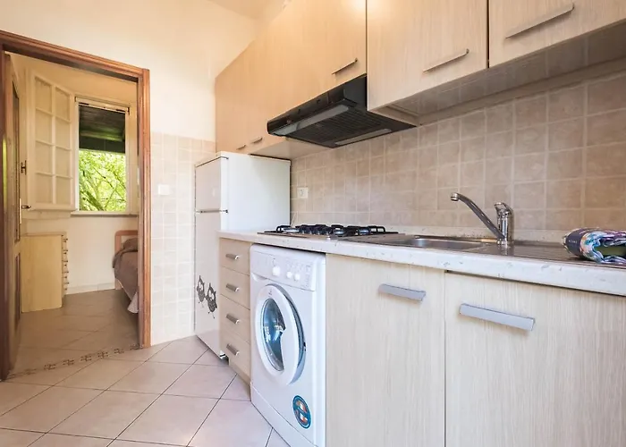 Nyaraló Agenzia Vear - Osti 100 *