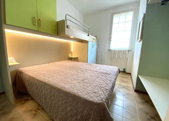 Agenzia Vear - Osti 100 Nyaraló Lido delle Nazioni