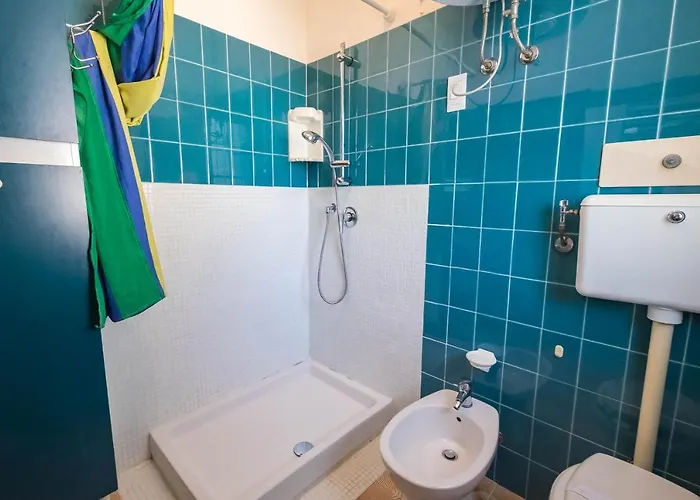 Agenzia Vear - Osti 100 Lido delle Nazioni