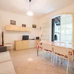 Osti 100 Hébergement de vacances